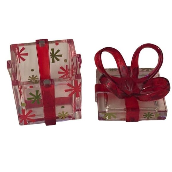 Acrylic Clear And Red Bow Lid Trinket Gift Box With Snowflake Design 6”x 3" - Picture 3 of 8